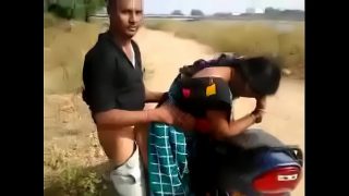 Desi Bihari bhabhi sex kar rahi devar ke sath